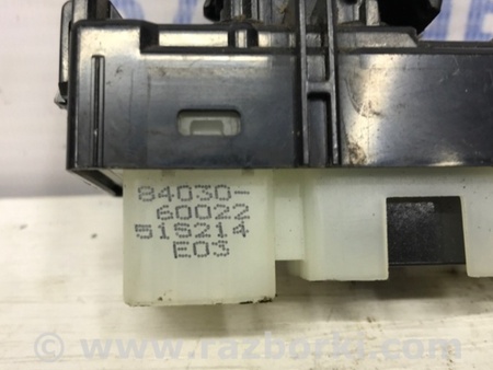 ФОТО Кнопка стеклоподъемника для Toyota Land Cruiser Prado 120 Киев