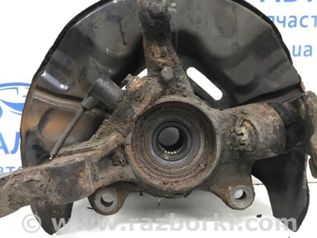ФОТО Кулак поворотный правый со ступицей для Toyota Avensis T250 (02.2003-10.2009) Киев