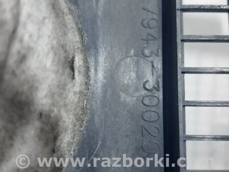 ФОТО Декоративная крышка ДВС для Toyota Land Cruiser Prado 120 Киев