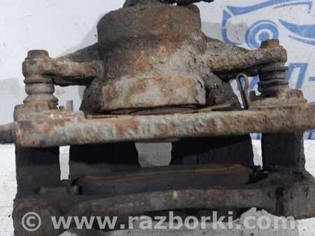 ФОТО Суппорт передний правый для Toyota Avensis T250 (02.2003-10.2009) Київ