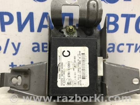 ФОТО Блок управления иммобилайзера для Toyota Land Cruiser Prado 120 Киев