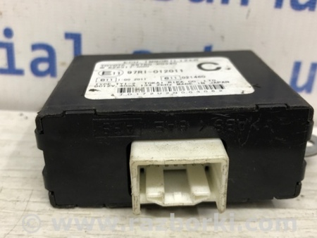 ФОТО Блок управления иммобилайзера для Toyota Land Cruiser Prado 120 Киев