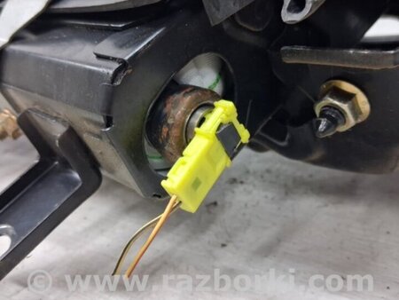 ФОТО подушка в колени для Toyota Avensis T250 (02.2003-10.2009) Київ