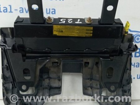 ФОТО подушка в колени для Toyota Avensis T250 (02.2003-10.2009) Киев
