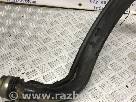 ФОТО Горловина заливная для Toyota Avensis T250 (02.2003-10.2009) Киев