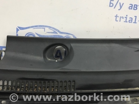 ФОТО Дефлектор дворников для Toyota Avensis T250 (02.2003-10.2009) Киев