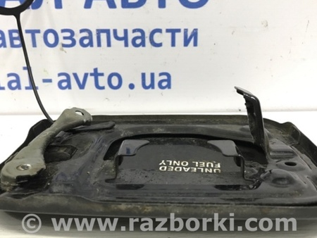 ФОТО Лючок бака для Toyota Avensis T250 (02.2003-10.2009) Киев