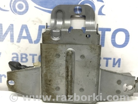 ФОТО Блок управления иммобилайзера для Toyota Land Cruiser Prado 120 Киев