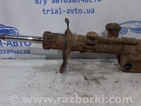 ФОТО Амортизатор передний левый для Toyota Avensis T250 (02.2003-10.2009) Киев