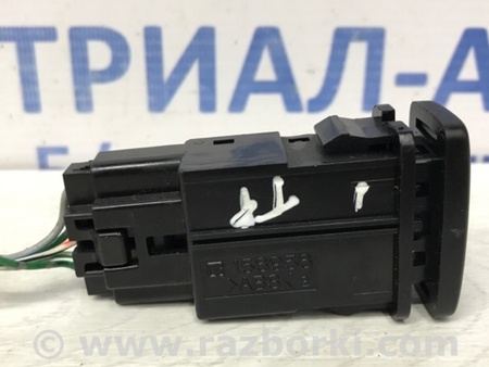 ФОТО Кнопка подогрева для Toyota Land Cruiser Prado 120 Киев