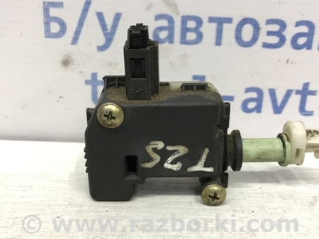 ФОТО Привод лючка бака для Toyota Avensis T250 (02.2003-10.2009) Киев