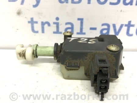 ФОТО Привод лючка бака для Toyota Avensis T250 (02.2003-10.2009) Киев