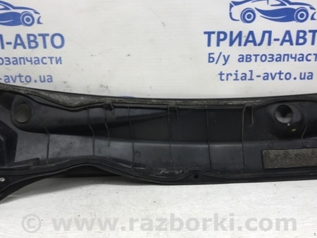 ФОТО Дефлектор дворников для Toyota Avensis T250 (02.2003-10.2009) Киев