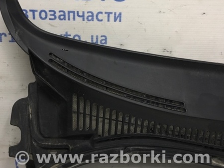 ФОТО Дефлектор дворников для Toyota Avensis T250 (02.2003-10.2009) Киев