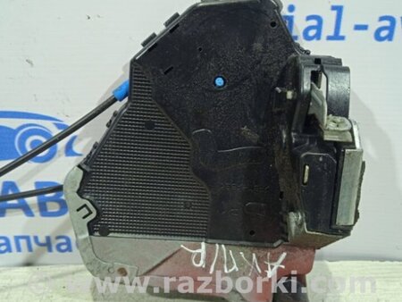 ФОТО Замок двери передний правый для Toyota Avensis T250 (02.2003-10.2009) Київ