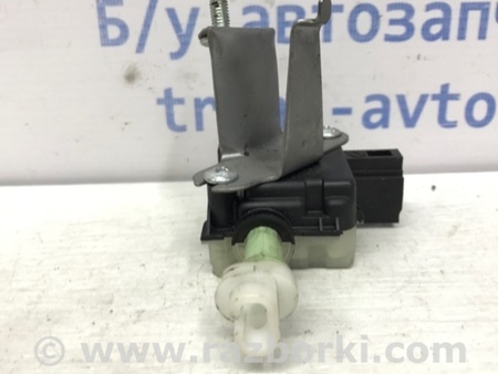 ФОТО Привод лючка бака для Toyota Avensis T250 (02.2003-10.2009) Киев