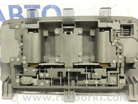 ФОТО Плафон задний для Toyota Avensis T250 (02.2003-10.2009) Київ