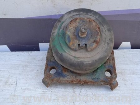 ФОТО Подушка ДВС правая для Toyota Land Cruiser Prado 120 Киев