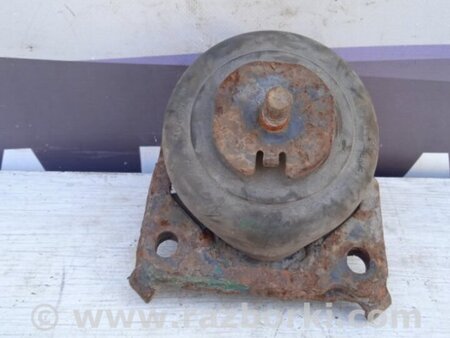 ФОТО Подушка ДВС правая для Toyota Land Cruiser Prado 120 Киев