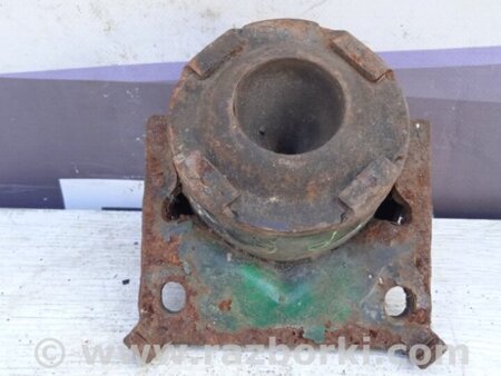 ФОТО Подушка ДВС правая для Toyota Land Cruiser Prado 120 Киев