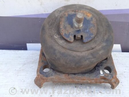 ФОТО Подушка ДВС правая для Toyota Land Cruiser Prado 120 Киев