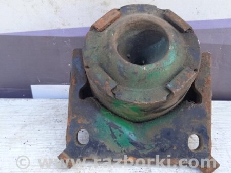 ФОТО Подушка ДВС правая для Toyota Land Cruiser Prado 120 Киев