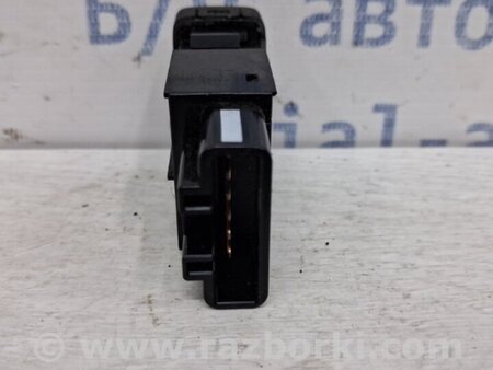 ФОТО Кнопка подогрева для Toyota Land Cruiser Prado 120 Киев