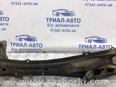 ФОТО Балка продольная для Toyota Avensis T250 (02.2003-10.2009) Киев