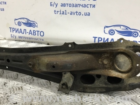 ФОТО Балка продольная для Toyota Avensis T250 (02.2003-10.2009) Киев