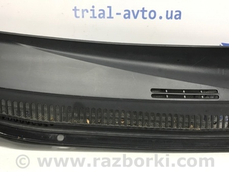 ФОТО Дефлектор дворников для Toyota Avensis T250 (02.2003-10.2009) Киев