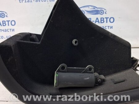 ФОТО Бардачок для Toyota Avensis T250 (02.2003-10.2009) Киев