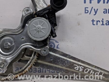 ФОТО Стеклоподъемник задний правый для Toyota Land Cruiser Prado 120 Киев