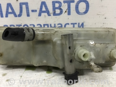 ФОТО Бачок главного тормозного цилиндра для Toyota Avensis T250 (02.2003-10.2009) Киев