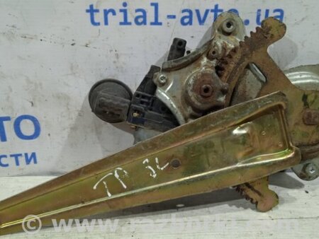 ФОТО Стеклоподъемник задний левый для Toyota Land Cruiser Prado 120 Киев