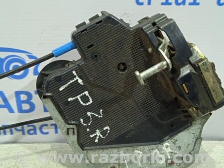 ФОТО Замок двери задний правый для Toyota Land Cruiser Prado 120 Киев