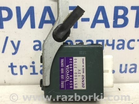 ФОТО Блок управления дверьми для Toyota Land Cruiser Prado 120 Киев