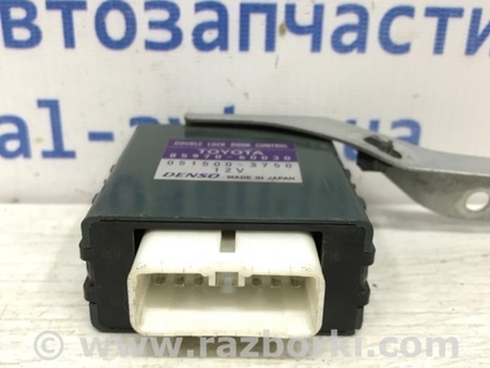 ФОТО Блок управления дверьми для Toyota Land Cruiser Prado 120 Киев