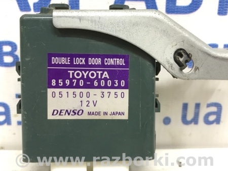 ФОТО Блок управления дверьми для Toyota Land Cruiser Prado 120 Киев