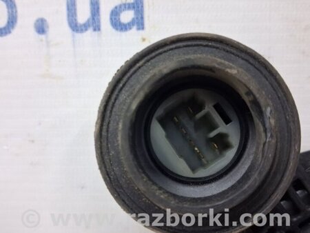 ФОТО Стеклоподъемник задний правый для Toyota Land Cruiser Prado 120 Киев