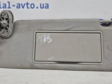 ФОТО Козырек солнцезащитный левый для Toyota Avensis T250 (02.2003-10.2009) Київ