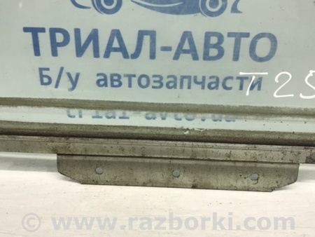 ФОТО Стекло двери заднее правое для Toyota Avensis T250 (02.2003-10.2009) Киев