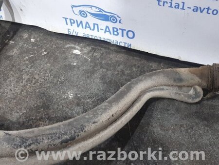 ФОТО Горловина заливная для Toyota Avensis T250 (02.2003-10.2009) Київ