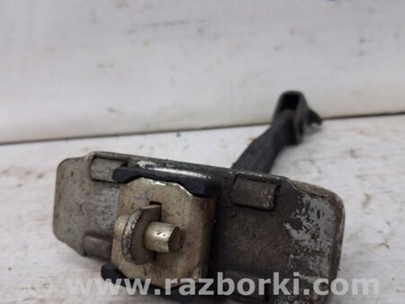 ФОТО Ограничитель двери задний правый для Toyota Land Cruiser Prado 120 Киев