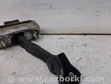 ФОТО Ограничитель двери задний правый для Toyota Land Cruiser Prado 120 Киев