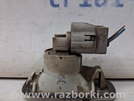 ФОТО Повторитель поворотника для Toyota Land Cruiser Prado 120 Киев