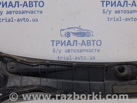 ФОТО Дефлектор дворников для Toyota Avensis T250 (02.2003-10.2009) Киев