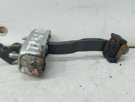 ФОТО Ограничитель двери передний правый для Toyota Land Cruiser Prado 120 Киев