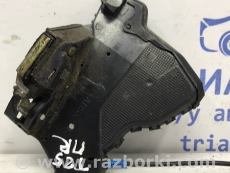 ФОТО Замок двери передний правый для Toyota Avensis T250 (02.2003-10.2009) Київ