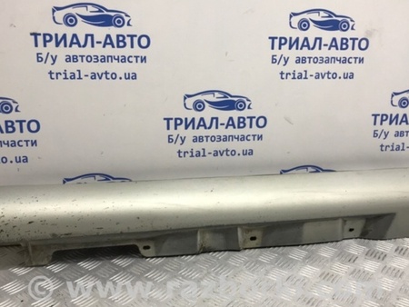 ФОТО Накладка порога внешняя левая для Toyota Avensis T250 (02.2003-10.2009) Київ