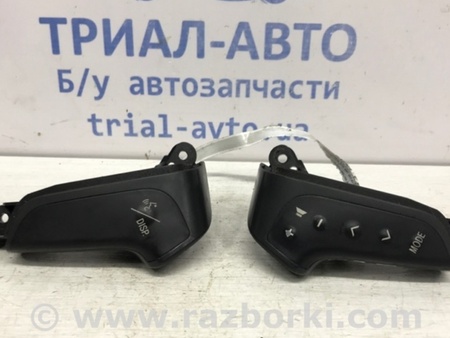 ФОТО Кнопки руля для Toyota Avensis T250 (02.2003-10.2009) Киев